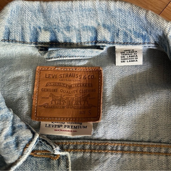Levi’s Premium Big E Light Wash Jean Jacket Women’s Small - Picture 2 of 10